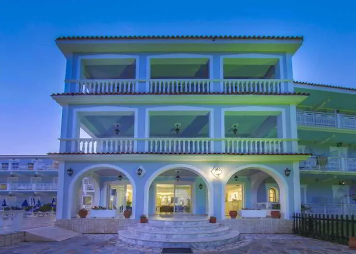Sunshine Hotel 3*
