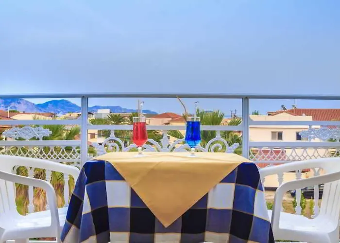 Sunshine Hotel 3*